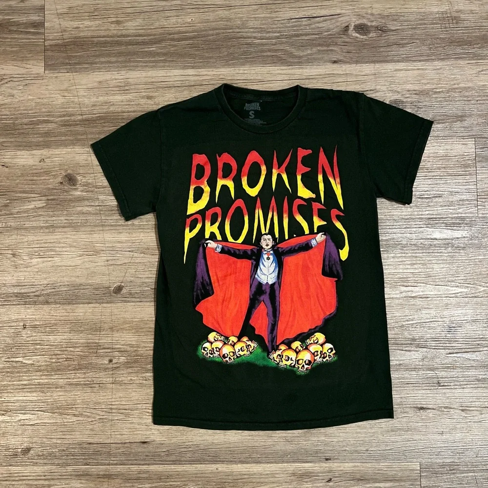 Broken Promises x Dracula Love Sucks Forest Green T-Shirt Size Small - Picture 2 of 8